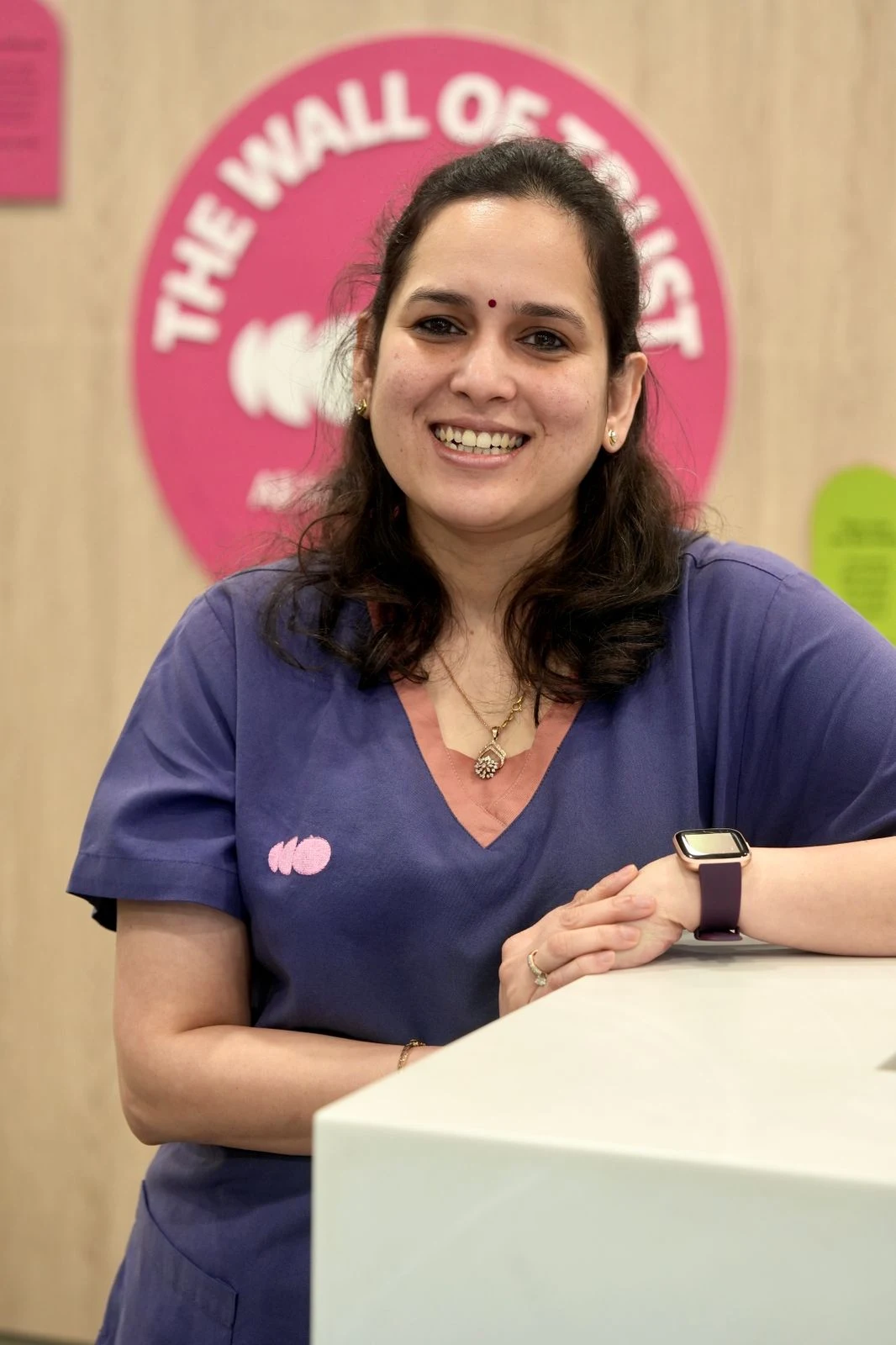 Dr. Prachi Benara, fertility and IVF specialist in Gurugram, at her clinic